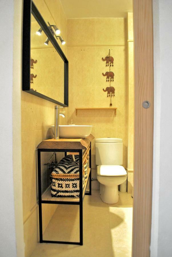 The Boho-Chic Oasis, Lovely City Center Apartment Malaga Ngoại thất bức ảnh